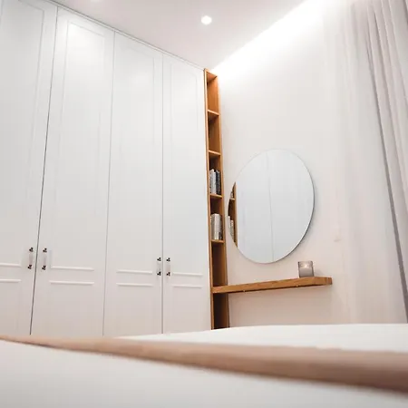 Tam Skanderbeg Square City Center Apartment No4