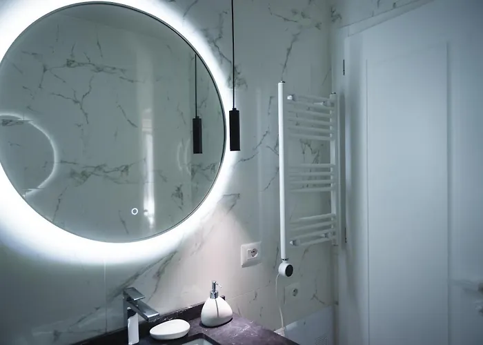 Tam Skanderbeg Square Center No4 Apartamento *