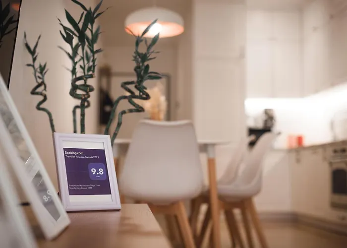 Tam Skanderbeg Square Center No4 *